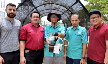UMP researchers invented stingless bee honey suction pump for more quality produce